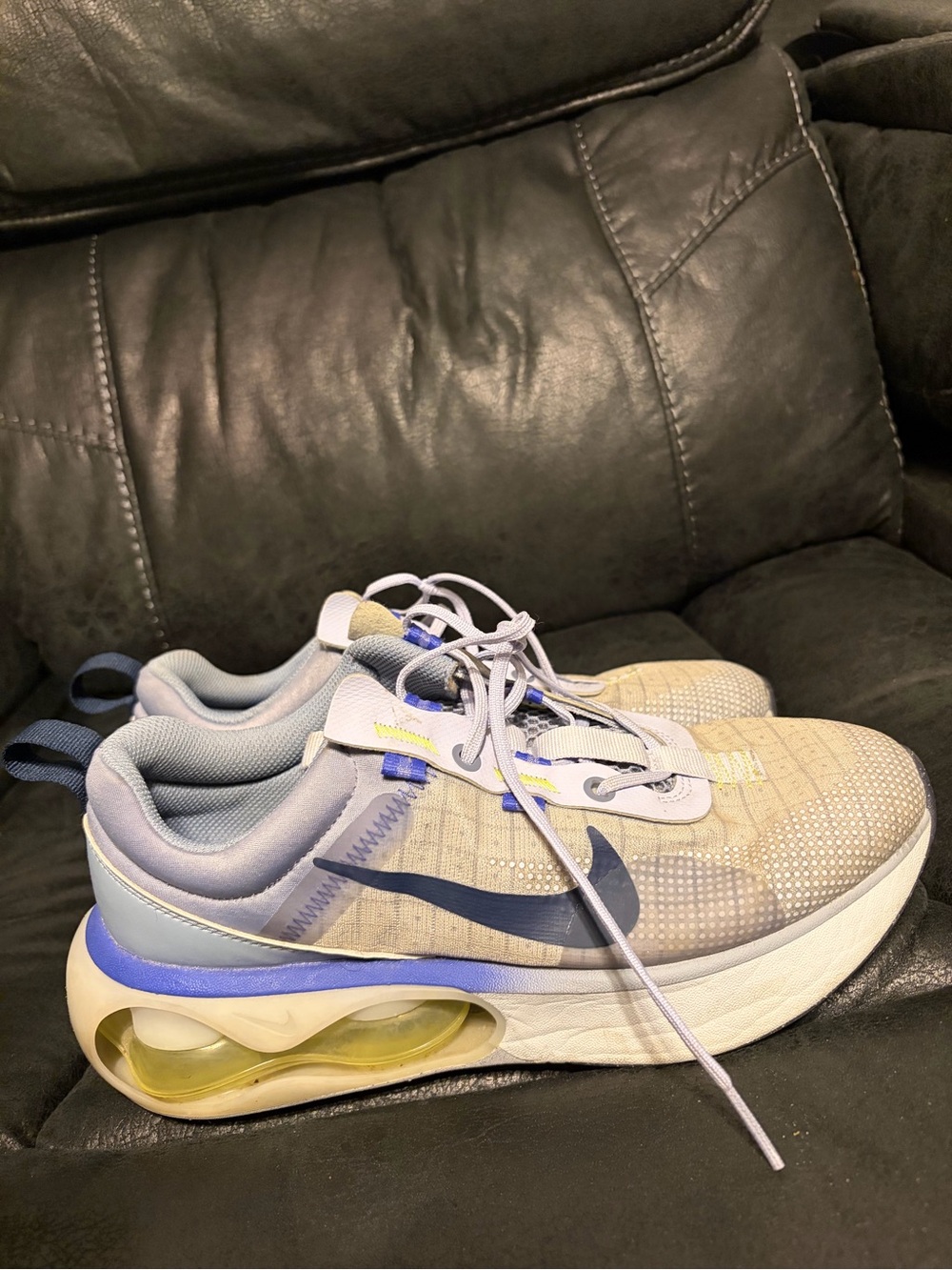 Nike Air Max-style Light Blue & Beige Sneakers